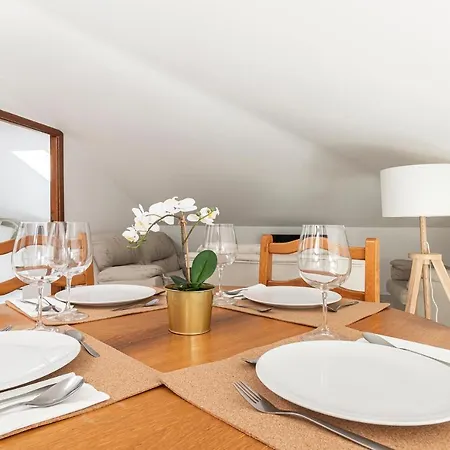 Nazare Cosy 2Br Near Beach شقة