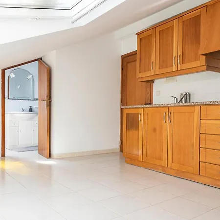 Nazare Cosy 2Br Near Beach * نازاريه
